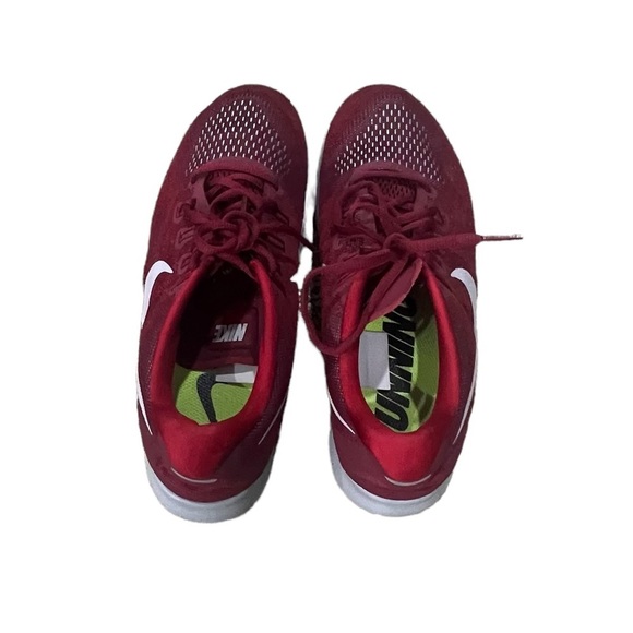 Nike Men's Red Free Run Knit Lace Up Sneakers Size 9 - Picture 4 of 8
